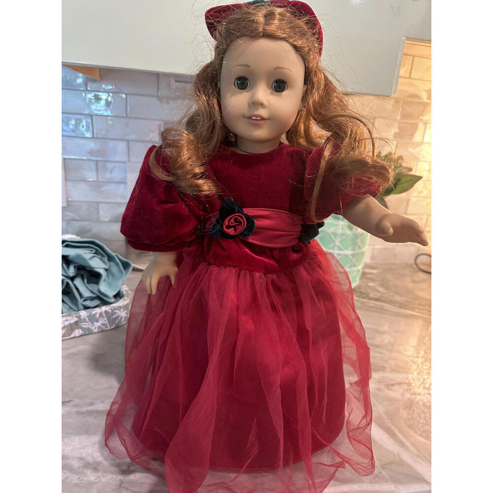 American Girl Doll Truly me # 61 doll Christmas dress red hair
